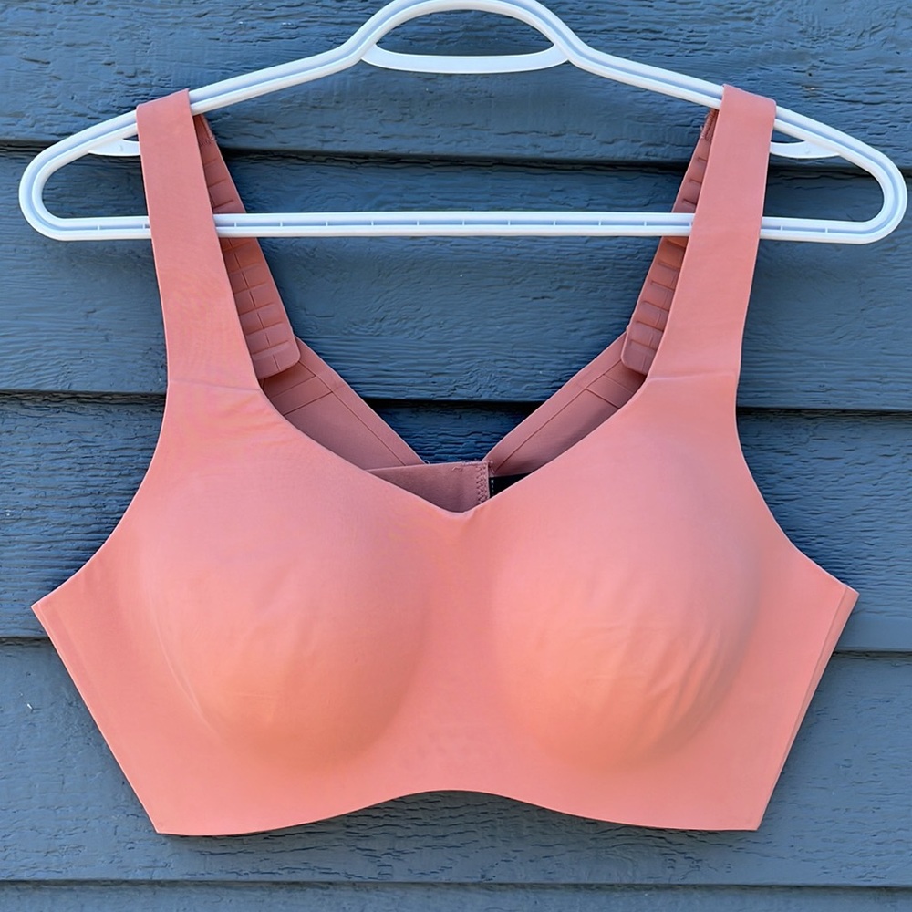 Knix Catalyst Sports Bra - Picture 2 of 11